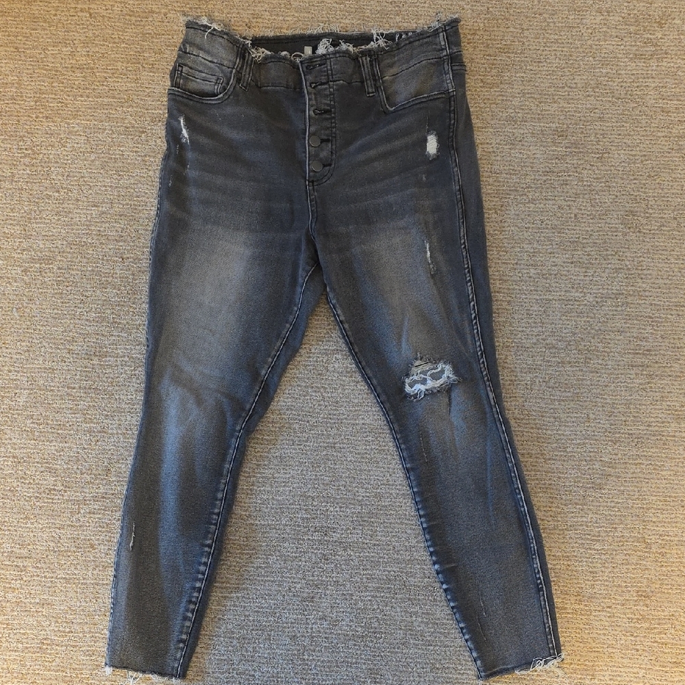 Kut from the Kloth Distressed Black Ankle Jeans